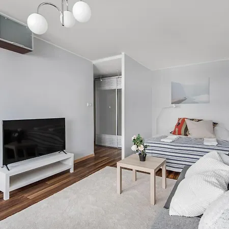 Wehost Modern And Elegant Studio For Four Apartment *